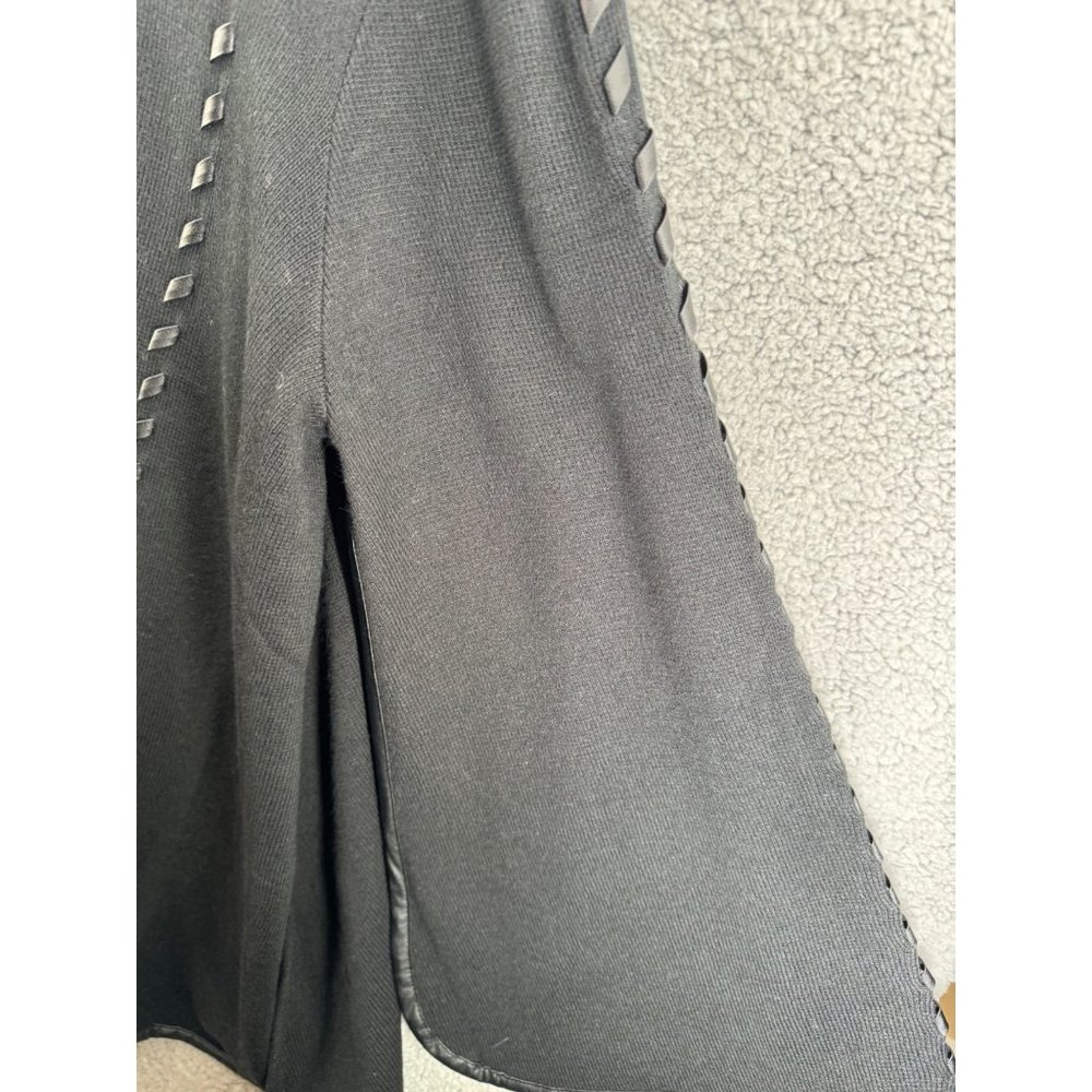 Patricia Nash Vintage Group Sleeved Cape Black One Size NWT - Picture 7 of 12